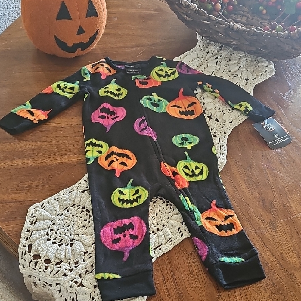 Black Halloween Pumpkin Baby Onesie Sz 6 - 9 Months Jackolantern Zip Up BNWT